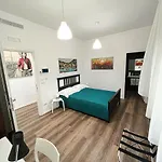 Melo 48 3* Bari