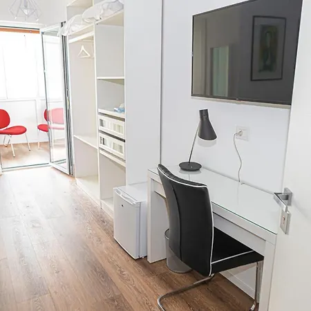 Melo 48 Bed and Breakfast Μπάρι