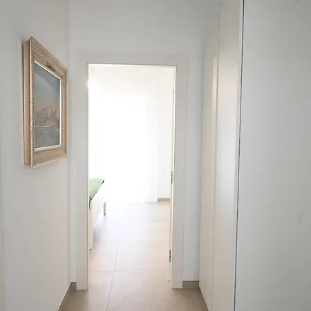 Melo 48 Panzió